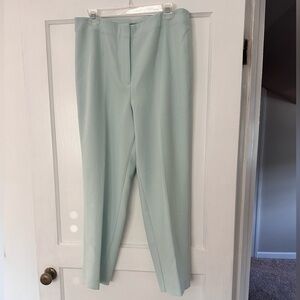 Ann Taylor Light Green Cropped Pants